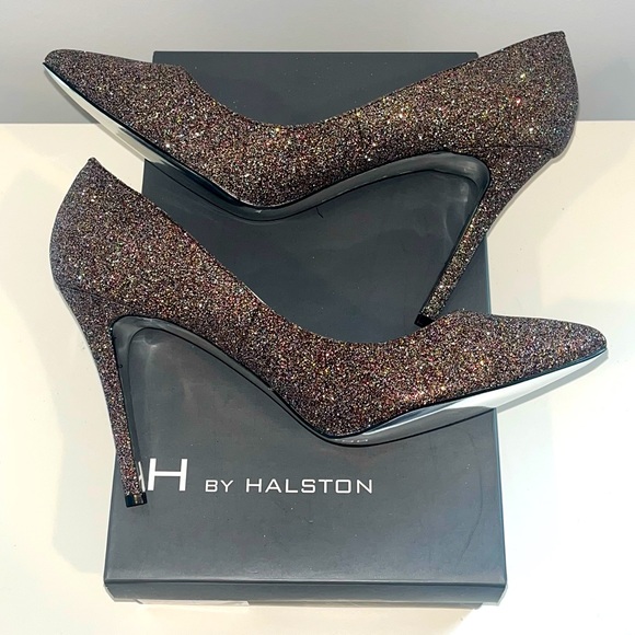 H by Halston Pumps - Picture 6 of 11
